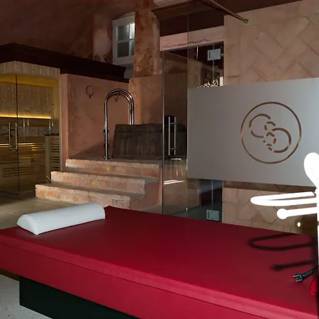 Aparthotel Corte San Carlo 4*