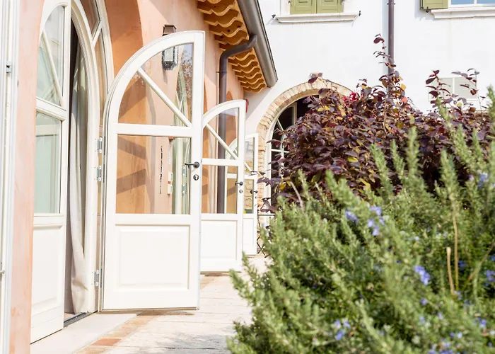 Corte San Carlo Ξενοδοχείο με διαμερίσματα Colà