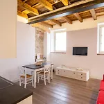 アパートホテル Corte San Carlo Colà