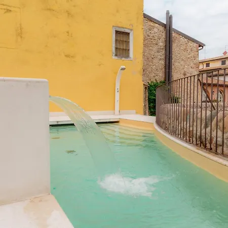 Corte San Carlo Aparthotel 4*