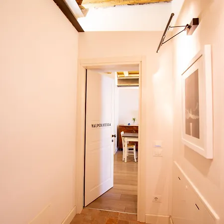 Corte San Carlo Aparthotel 4*