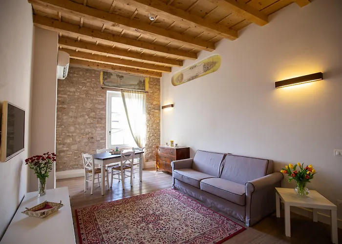 Corte San Carlo 아파트호텔