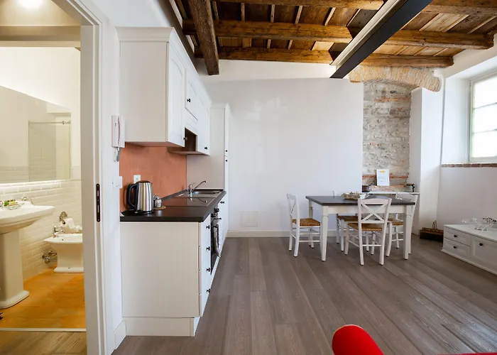 Corte San Carlo 콜라